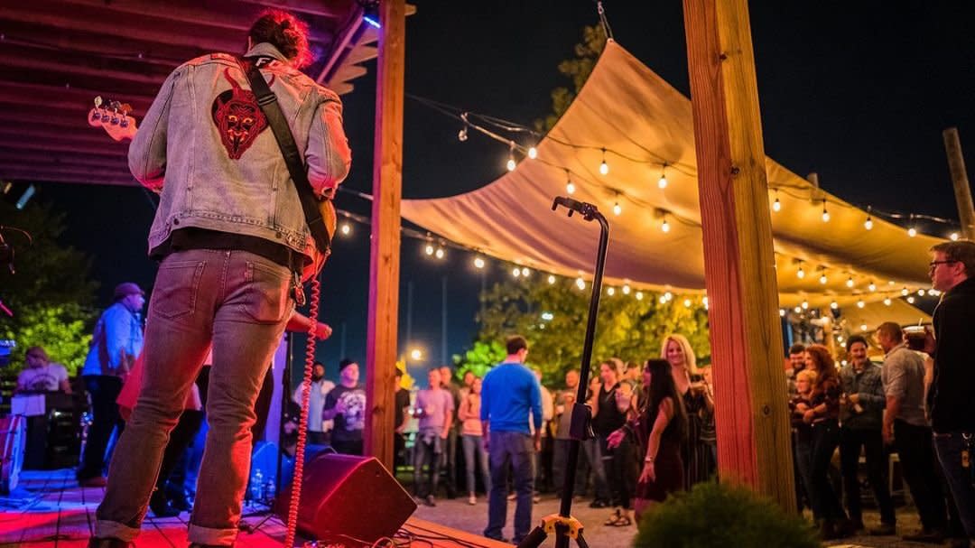 Live Performers